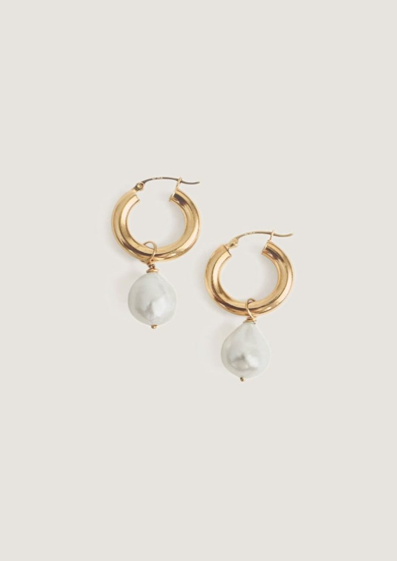 kinn 14k gold fine jewelry baroque pearl hoop earrings 1