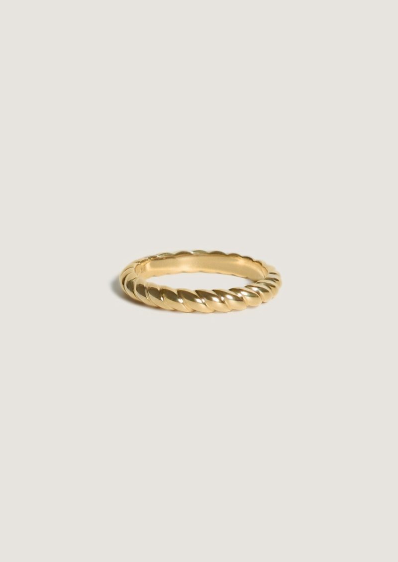 alt="Claudine Twist Ring I"