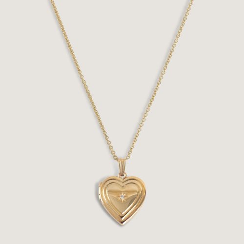 alt="Maison Ribbed Heart Locket Necklace II"