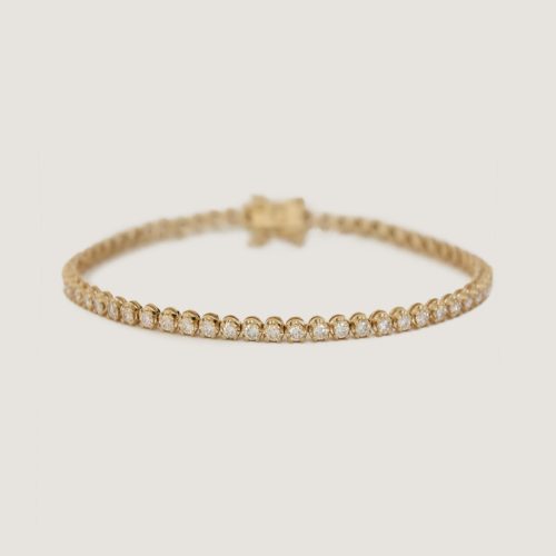 alt="Madison Diamond Tennis Bracelet"